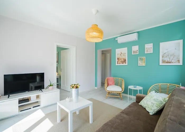 Harmony Boutique * שיופוק